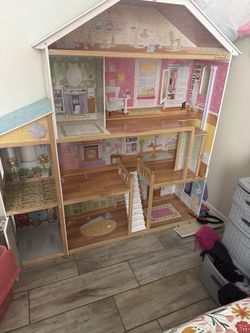 Doll House