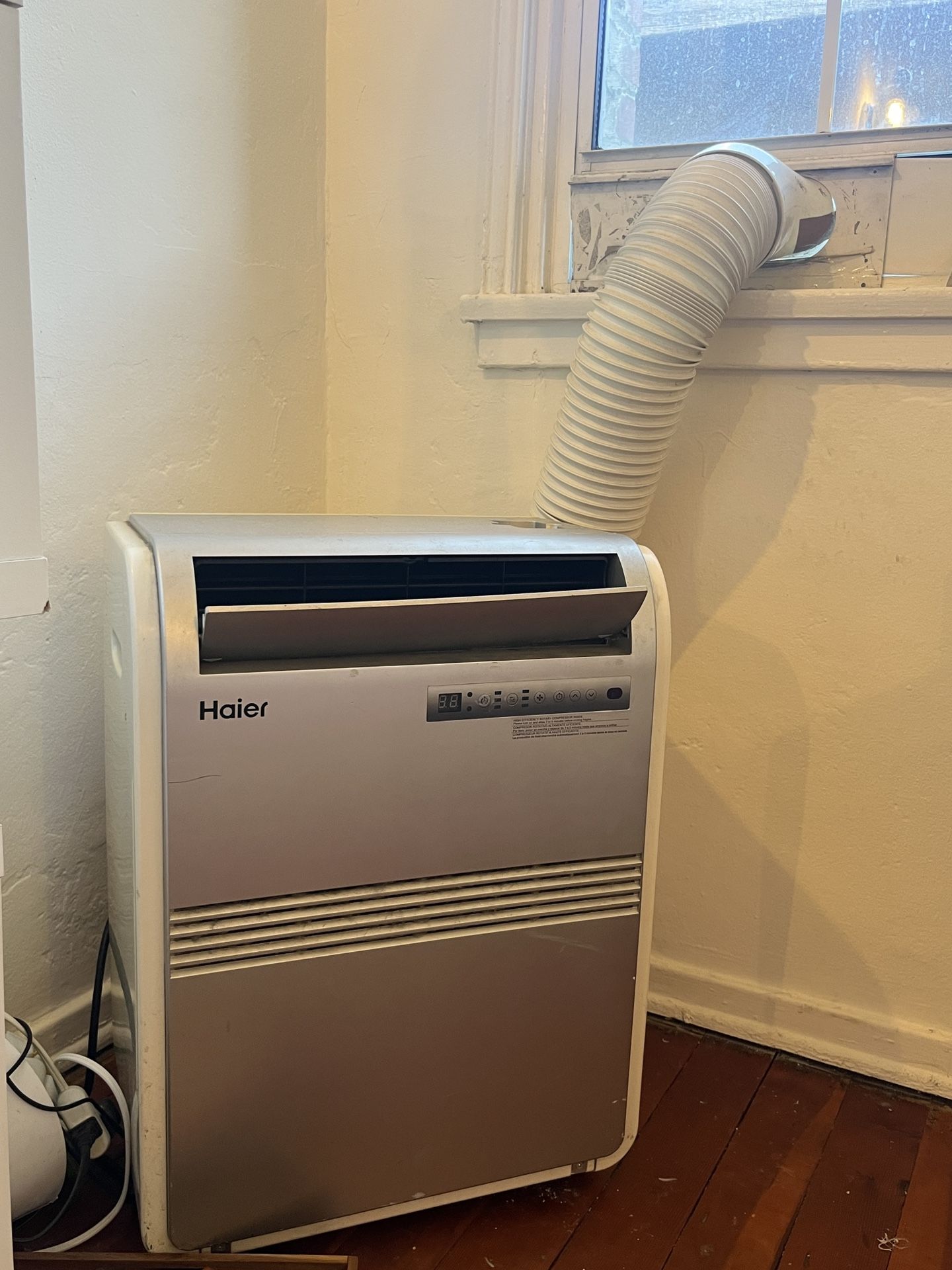 Air Conditioning Unit