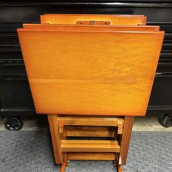 Small Set Folding Trays with Storage Rack