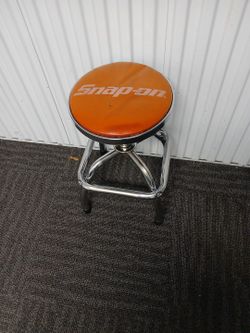 Snap-on Stool