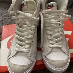 Nike Blazer Mid 77 Shoes 