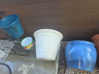 6 Pots for plants 200