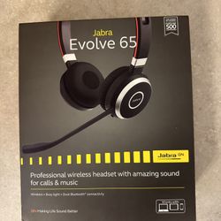 Wireless Headfone For Pro - $99