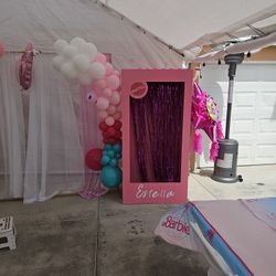 Barbie Party Photo Booth 