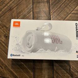 JBL Charge 6 - (White)