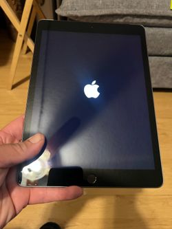 iPad 7th gen 128GB
