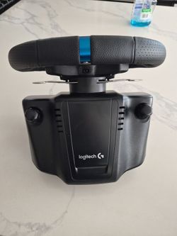 Logitech for pc, ps4, and ps5 all black i will negotiate.