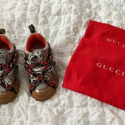 Gucci Shoes 