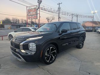 2023 Mitsubishi Outlander