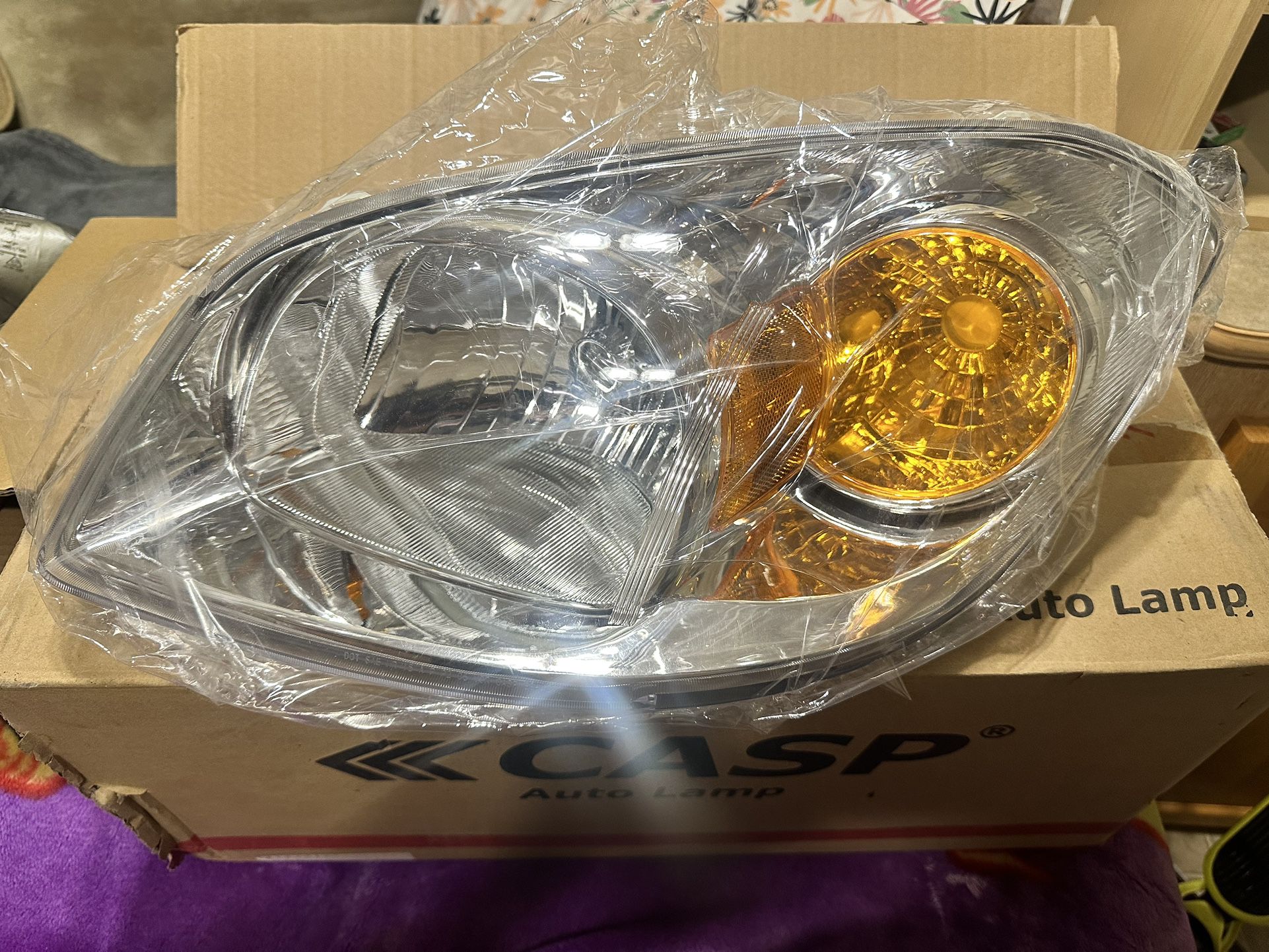 Chevy Cobalt 05-10 Headlight (Brand New)