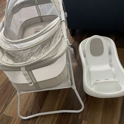 Baby Bed/ Bassinet 