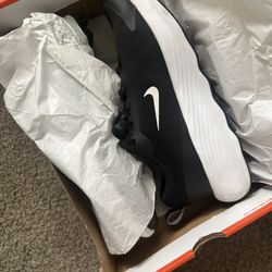 Men’s Nikes 