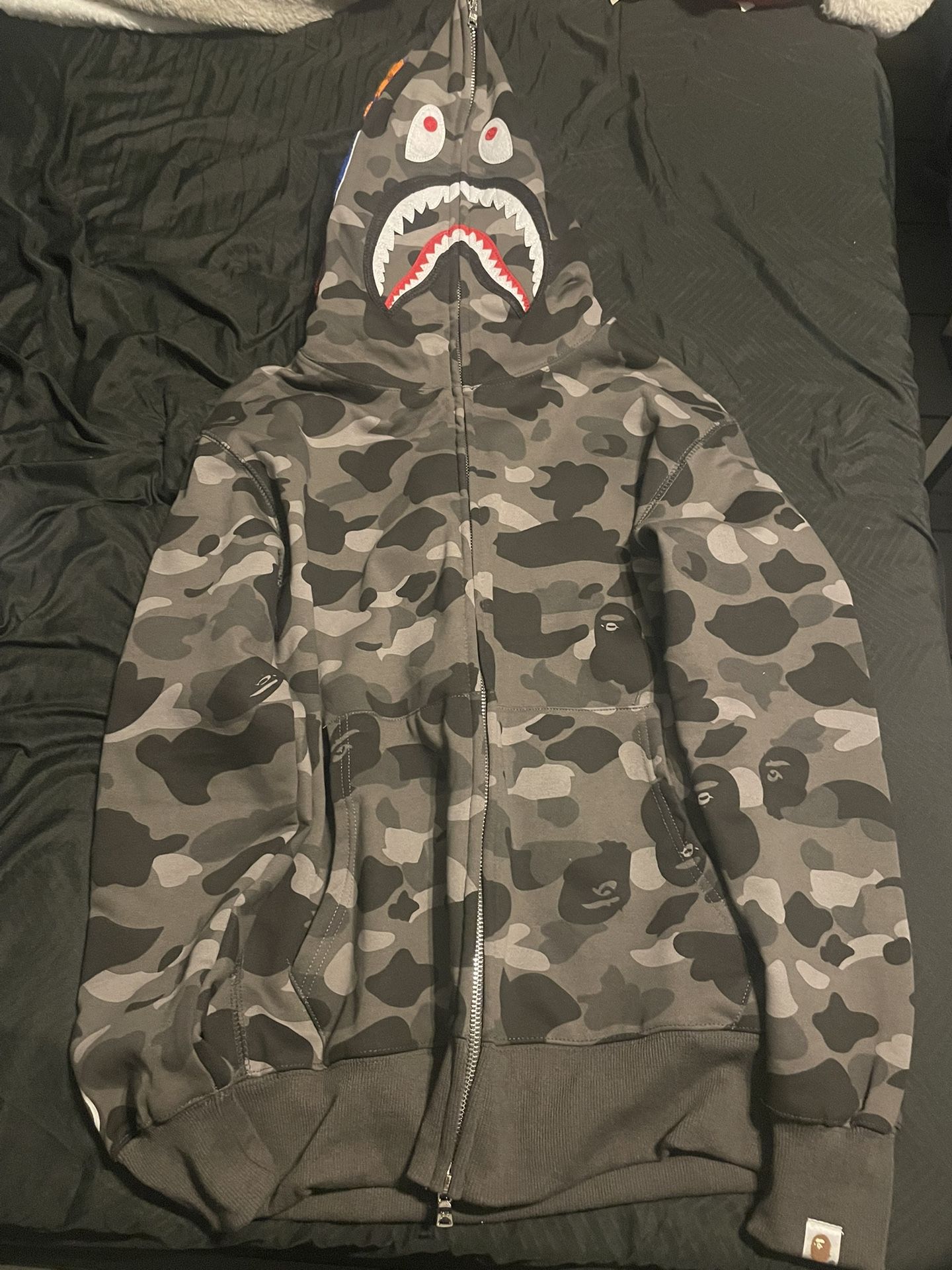 rep bape hoodie zip up