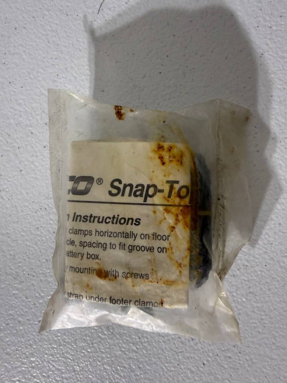 New Snap-Top Battery Strap Kit (NM-001) – Sealed Package