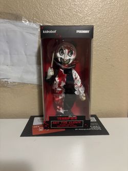 Kidrobot Vinyl Face Phunny Art the Clown Bloody Edition Target Exclusive 2026