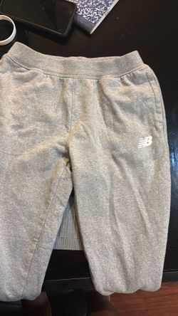It grey new balances pants