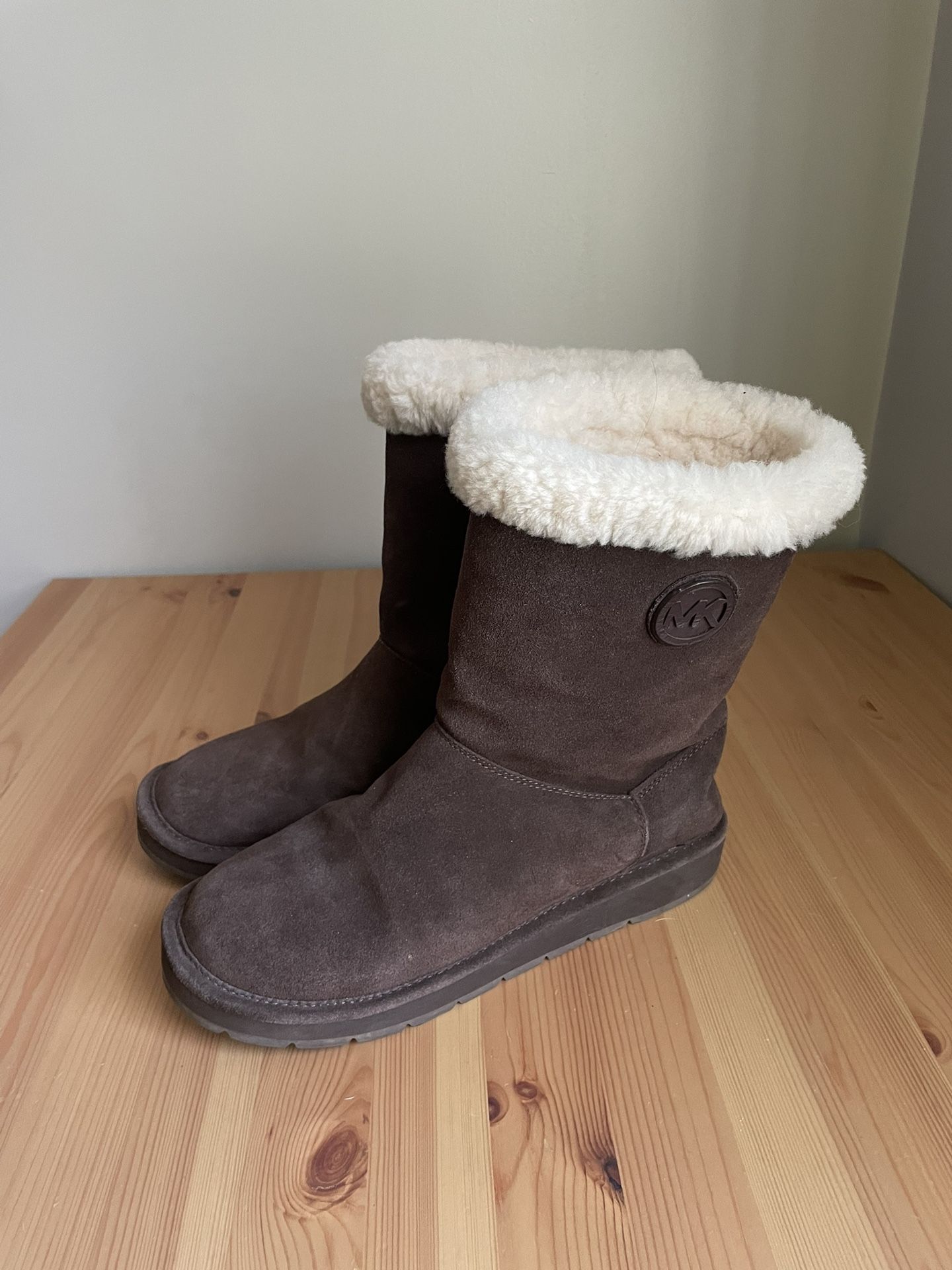 Michael Kors Brown Suede Leather Winter Pull On Boots Sheep Fur Lining Women’s 8