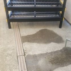 KETER 3 TIER HEAVY DUTY RACK