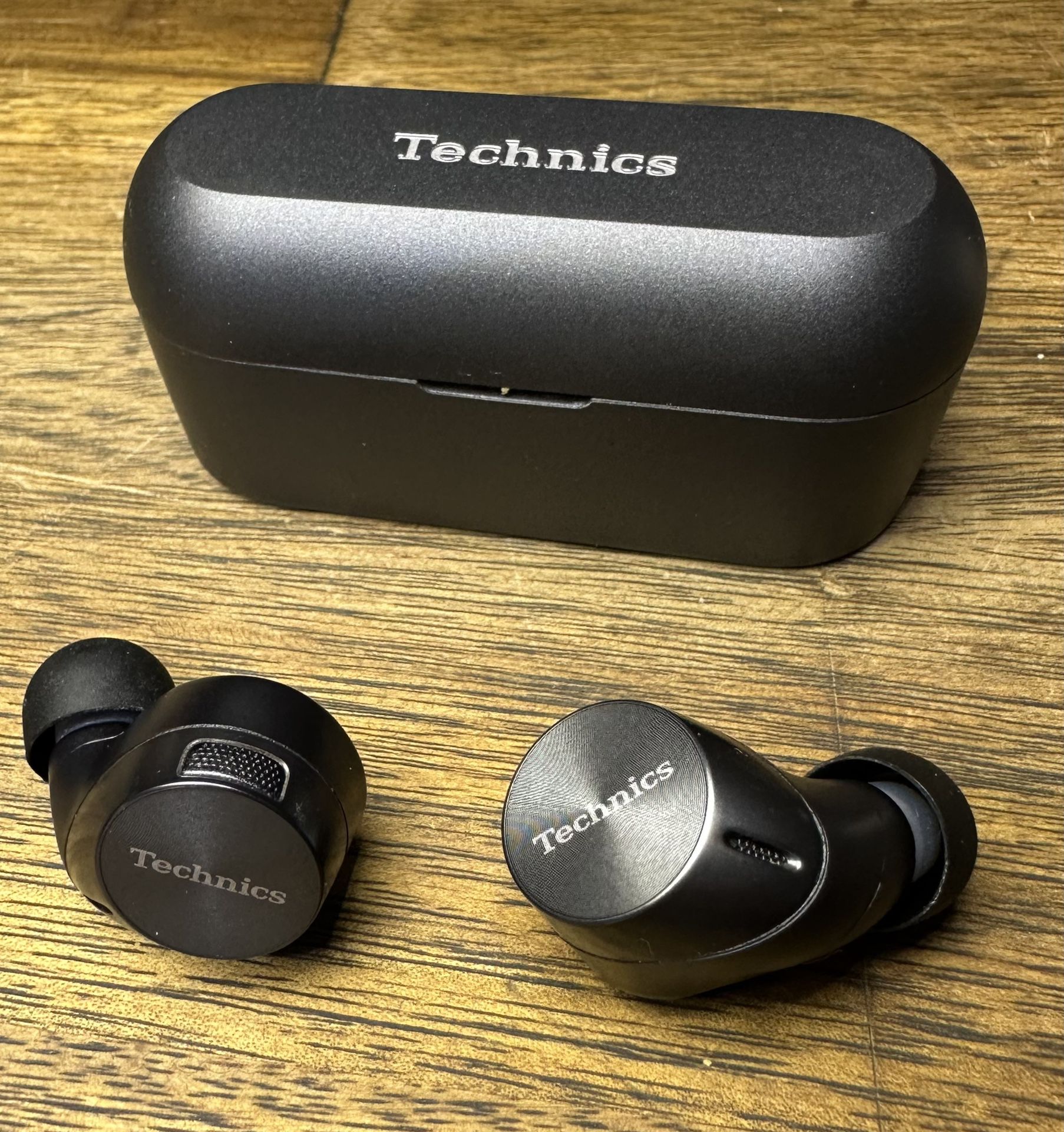 Technics HiFi True Wireless Multipoint Bluetooth Earbuds with Advanced  Noise Cancelling EAH-AZ60-K (Black) for Sale in Beverly Hills, CA OfferUp