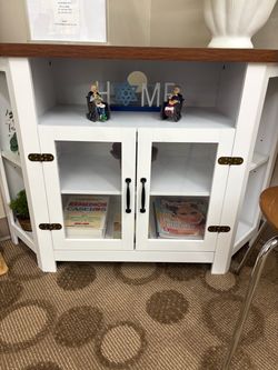 White furniture