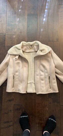 Brand New Guess Women’s Jacket – Size XL – Cream