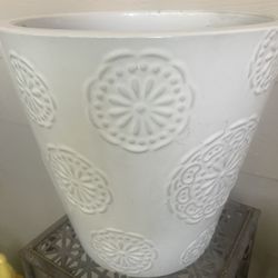 Ceramic White Decorative Planter. 12”