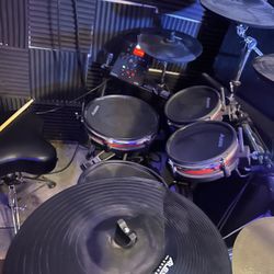 Alesis Crimson 2 Mesh Electric Drum Set 