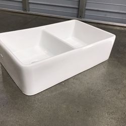 32” Kitchen Farmhouse Sink
