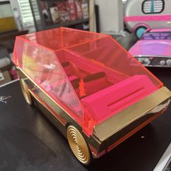 LOL Surprise 3-in-1 Party Cruiser 