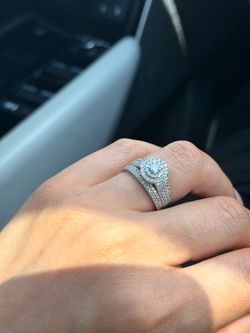 Two piece diamond ring.