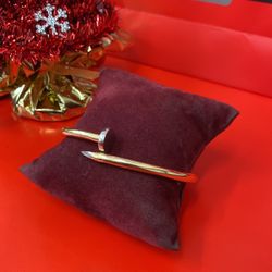 Nail Bangle 14k Bracelet 