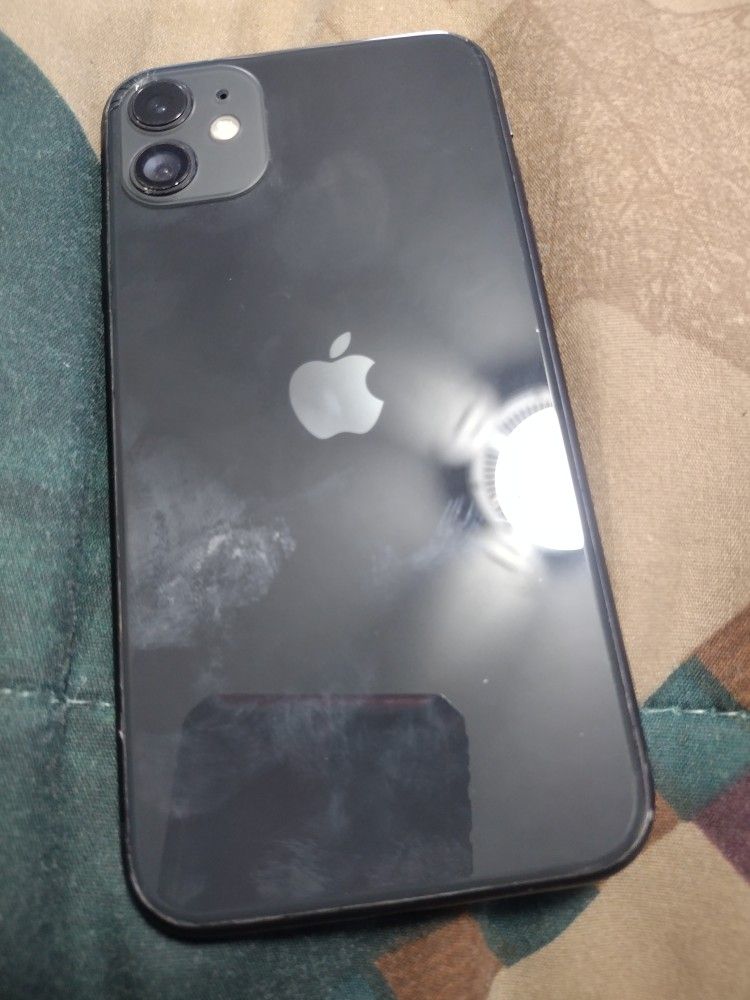 iPhone 12 Screen Goes Back But No Crack