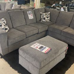 Gretna 2pc Sectional 