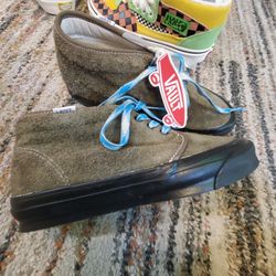 Rare Vans Vault Chukka Men's 6 Women's 7.5