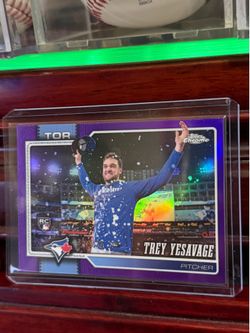 2026 Topps Chrome Trey Yesavage 86 Image Variation Purple /75 -