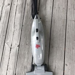 Dirt Devil 2-in-1 Upright Vacuum And Hand Held Corded