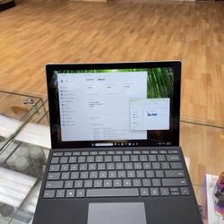 Microsoft Surface Pro 7 PLUS i5-1135G7 128Gb/8gb Keyboard/charger Win11