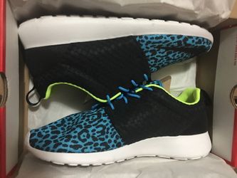 Nike roshe run blue safari