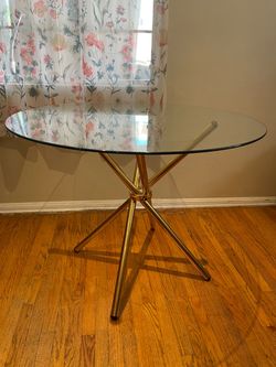 Round Glass Dining Table