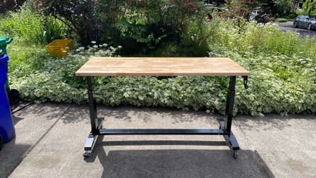Workbench or craft table