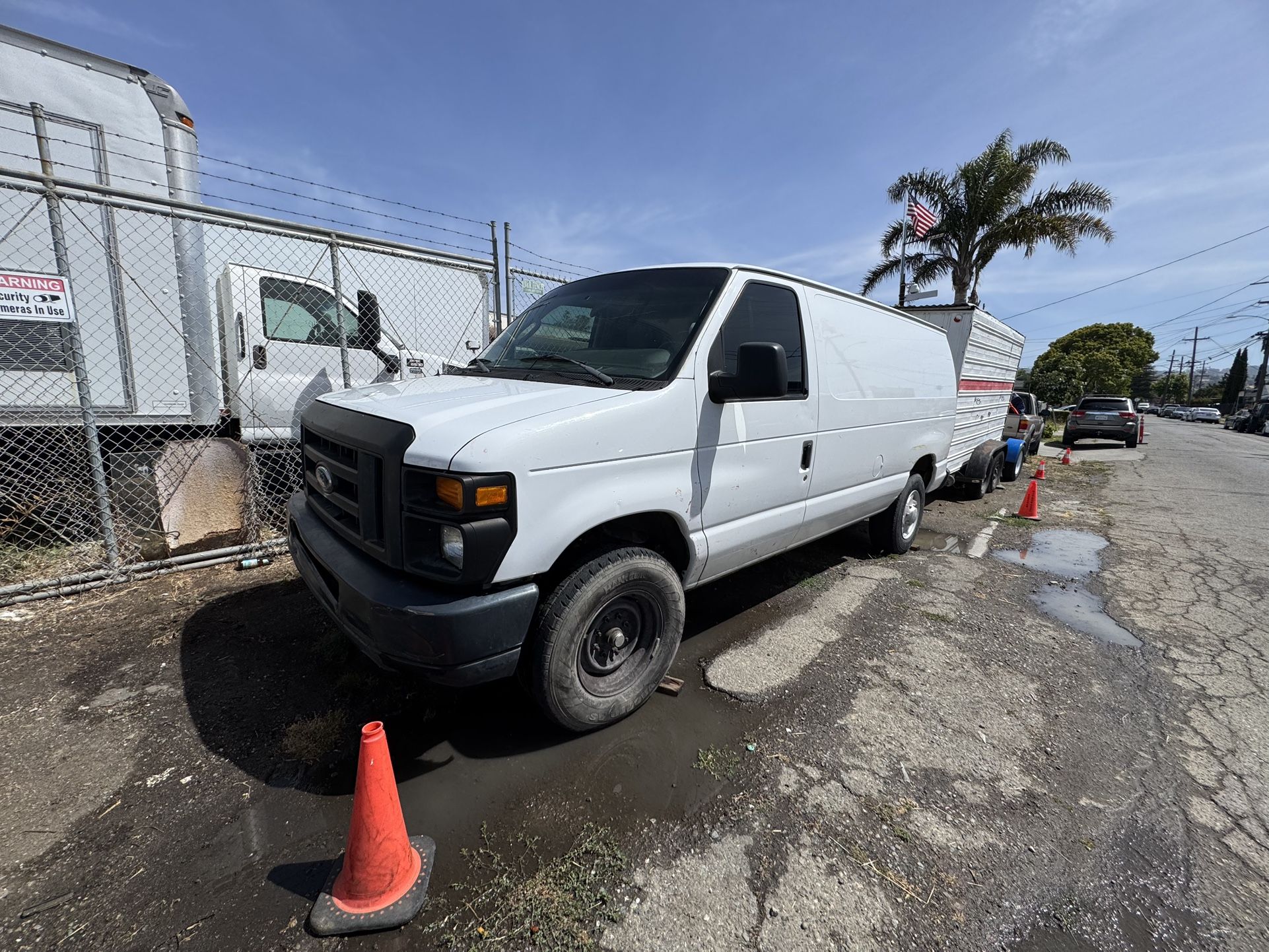 2009 Ford E-350