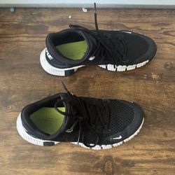 Nike Metcons 