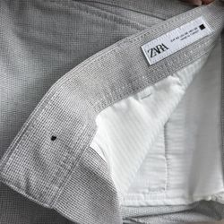 Zara Men’s 32 Dress Pants 