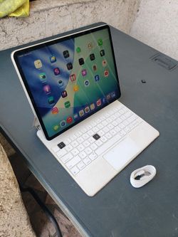 Magic apple Keyboard wireless with 12.9 The Biggest IPAD PRO 12.9 full screen 2019 3rd Gen for $420! Firm. Can be delivered. I have 2nd gen 12.9 $250