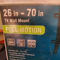 Commercial Electric XD2470 Full Motion