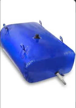 Portable water tank