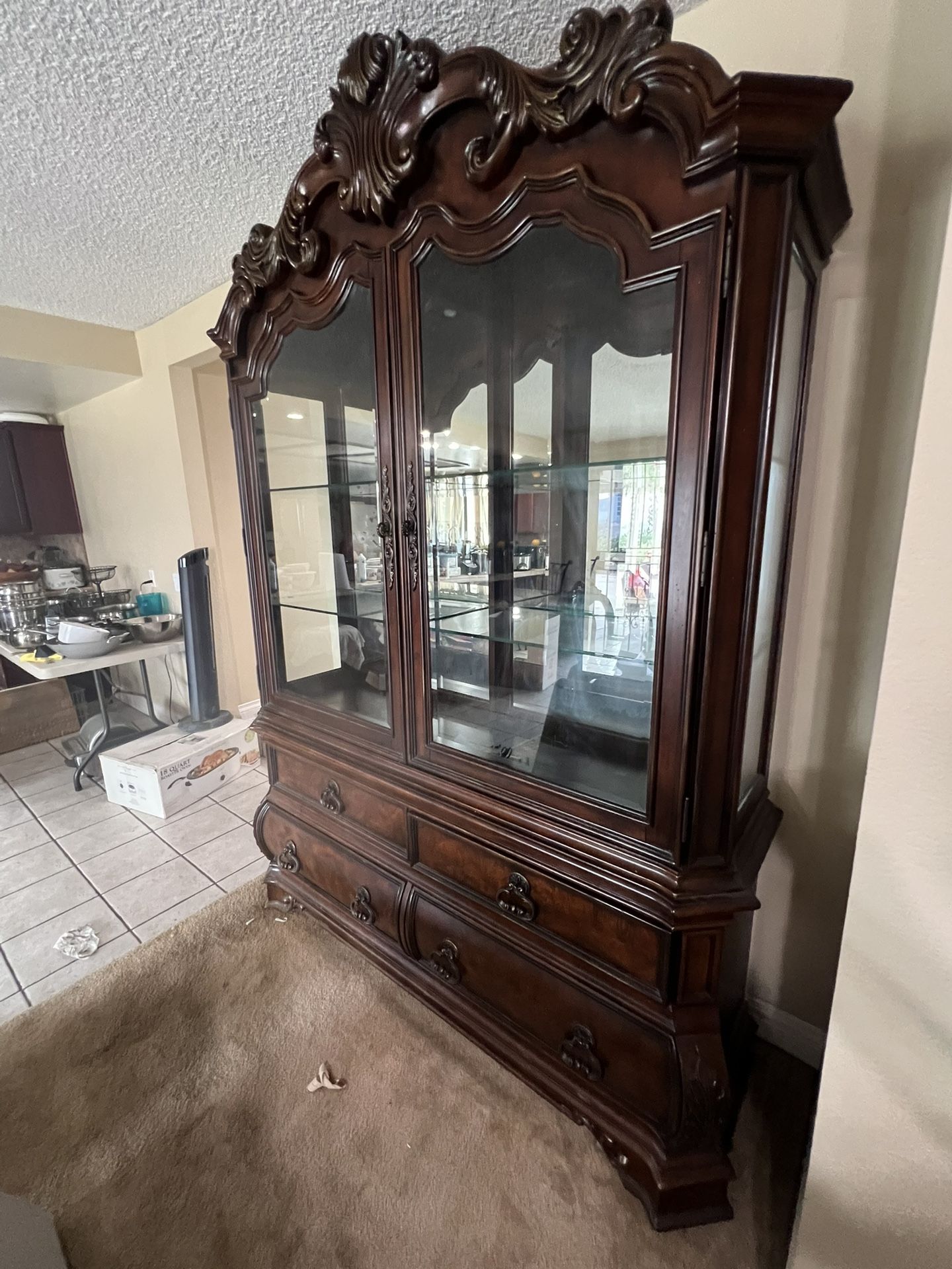 EXTRA LARGE ORNATE HUTCH/CHINA CABINET