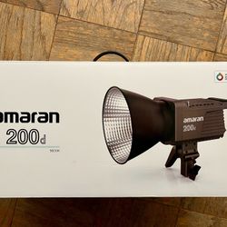 Aputure Amaran 200D Daylight LED Light