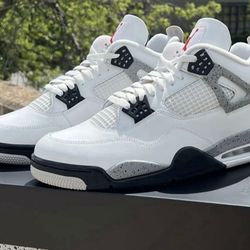 Jordan 4 WHITE CEMENT Retro