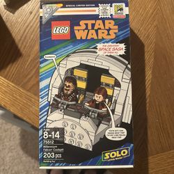 LEGO Star Wars: Millennium Falcon Cockpit (75512)